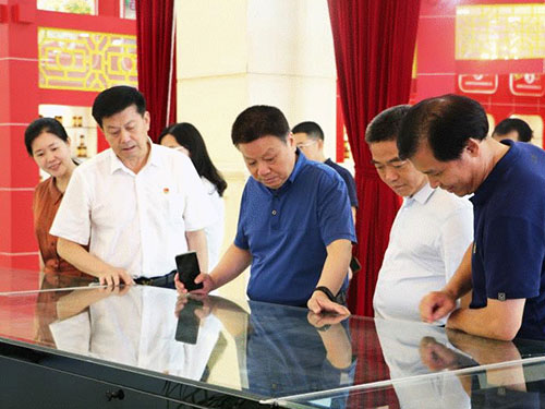 湖南軍杰辣椒,軍杰剁辣椒,湖南剁辣椒  湖南軍杰辣椒,軍杰剁辣椒,湖南剁辣椒